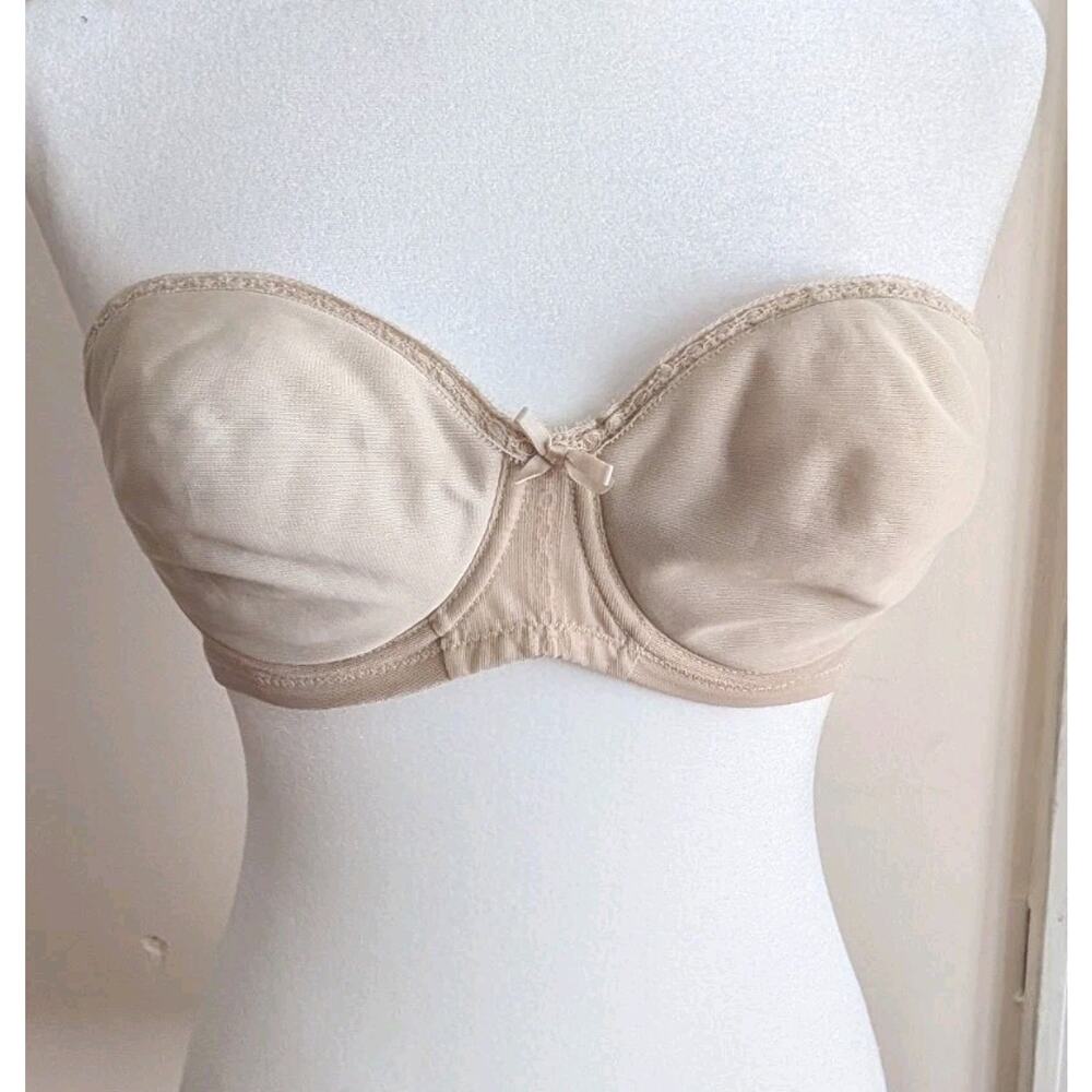 Vintage Exquisite Form Nude Bullet Bra Conical Pin Up Bare Shoulder Strapless